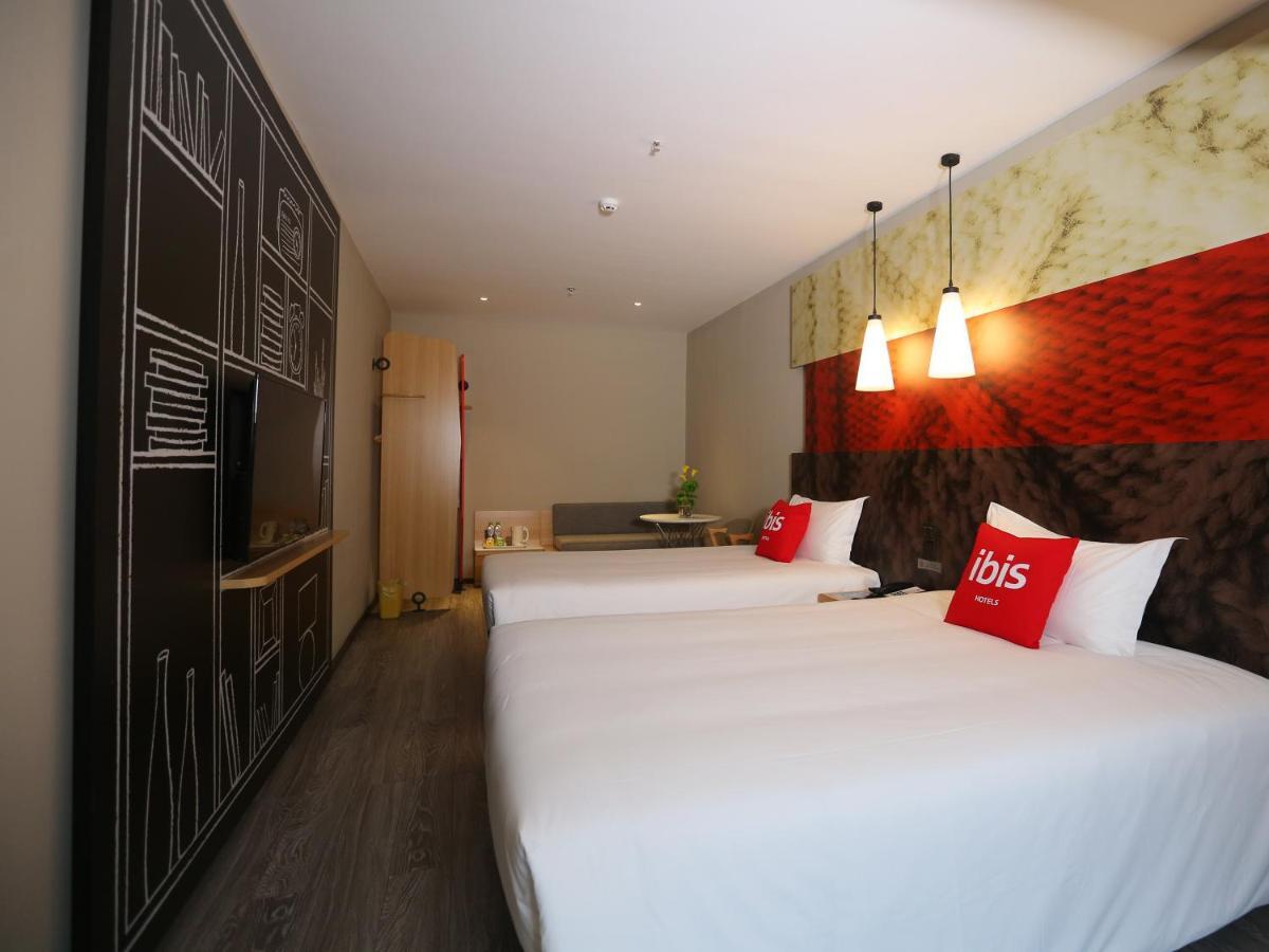 Ibis Haikou Injoy Plaza Hotel Buitenkant foto